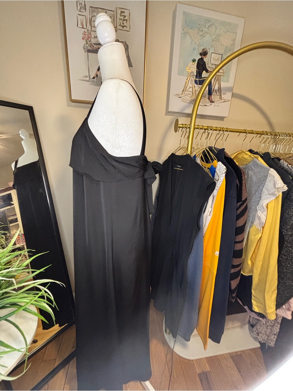 Banana Republic Black Midi Dress Bow in Back Small - Picture 3 of 12